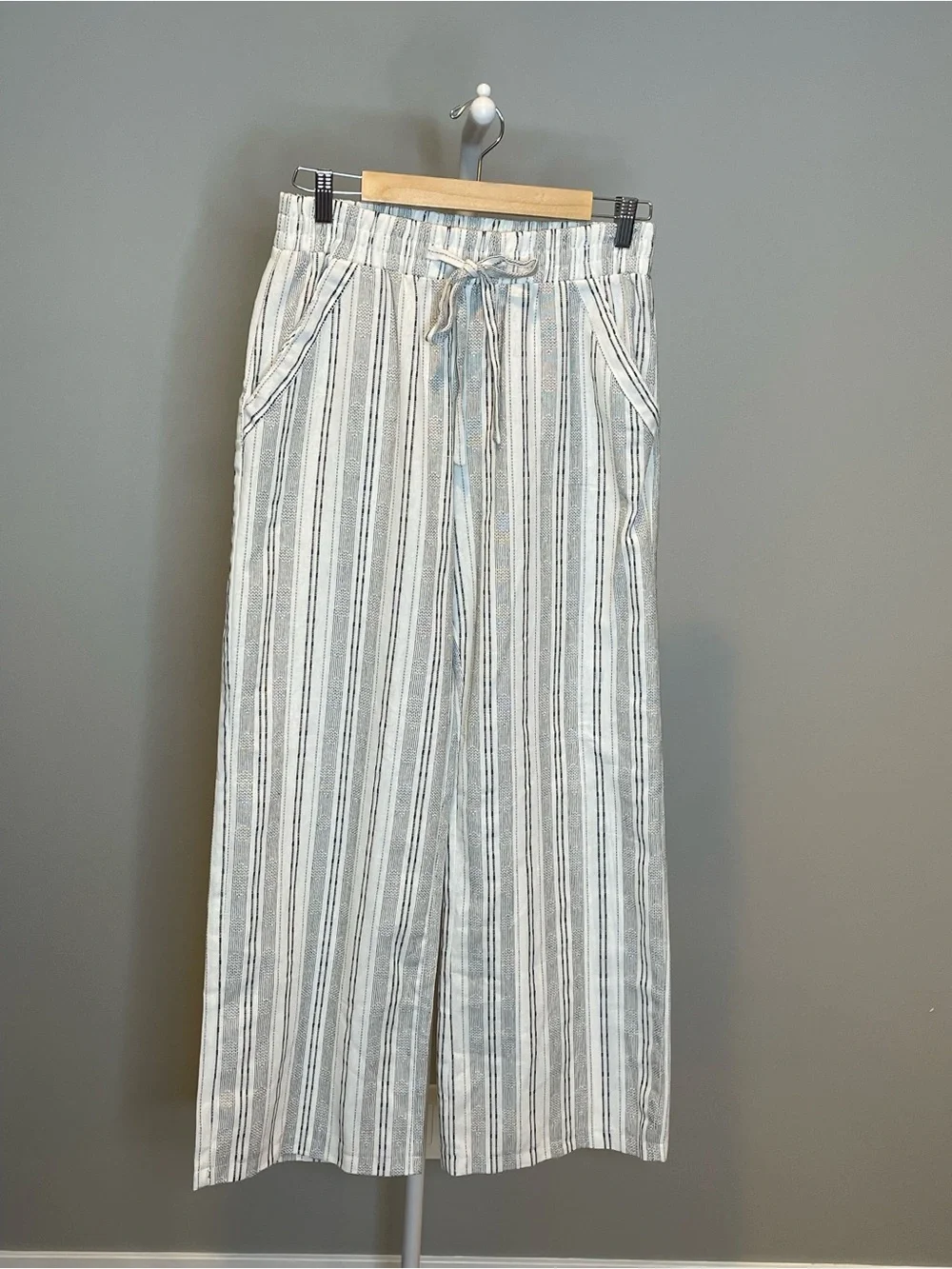 Sienna Sky 97% Cotton Lightweight Black/White Stripe Drawstring Wide-Leg Pants